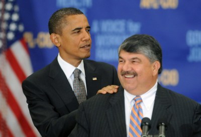 Richard%252BTrumka%252BObama%252BDelivers%252BRemarks%252BEconomy%252Bwz42v-HKGRNl.jpg